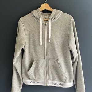 CALVIN KLEIN LOUNGE SET (GREY)